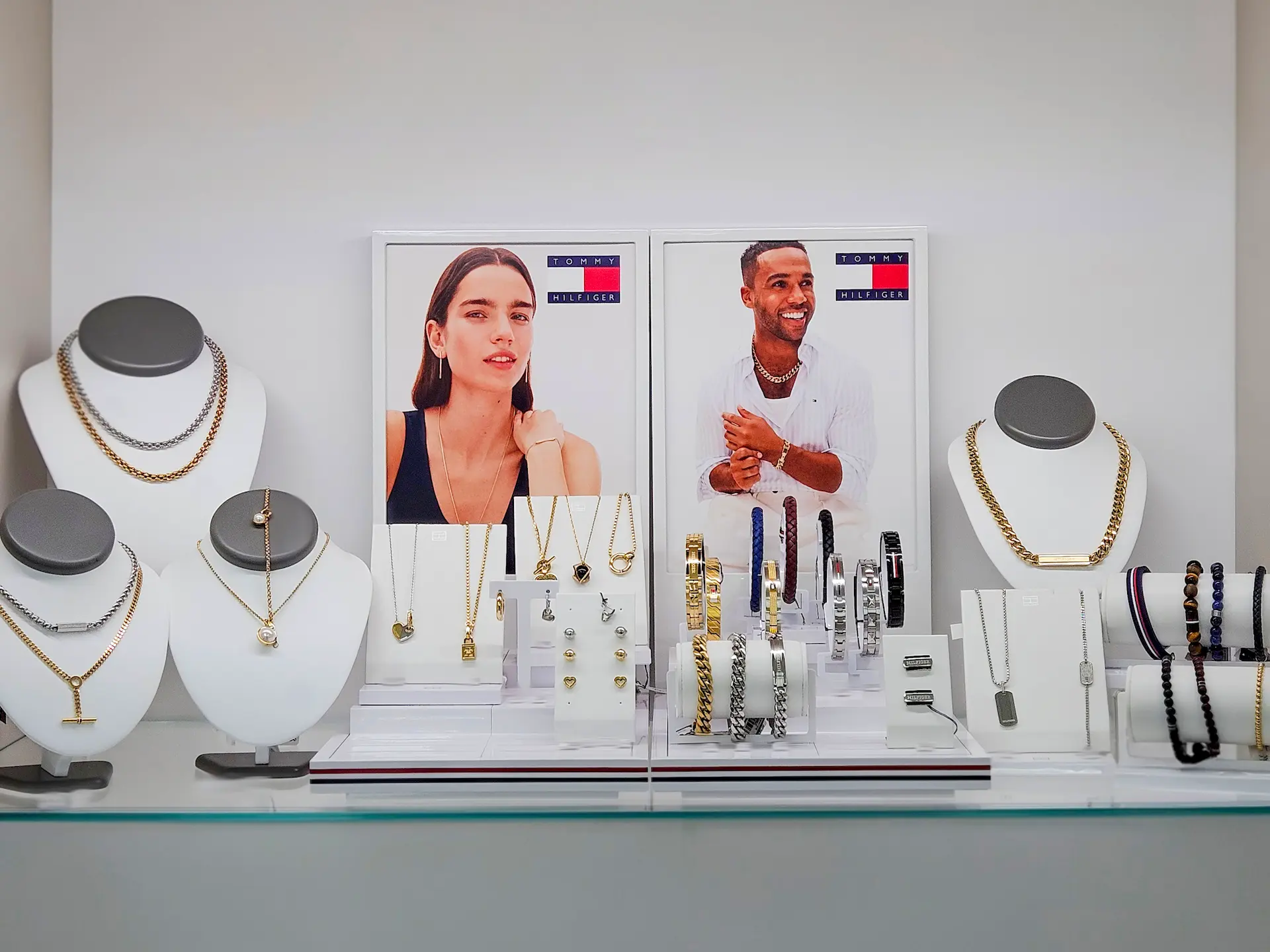 Biżuteria i zegarki Centrum Jubilerskiego NIX